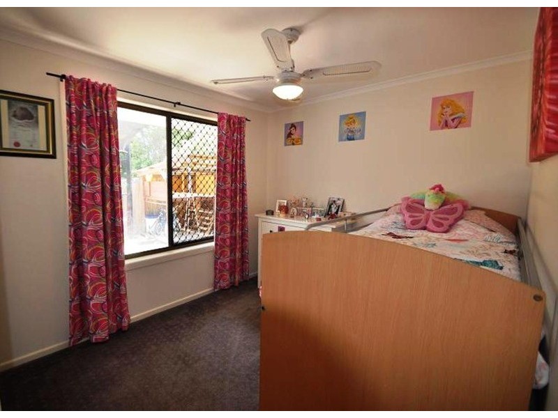 25 Forrest Avenue, Molendinar QLD 4214