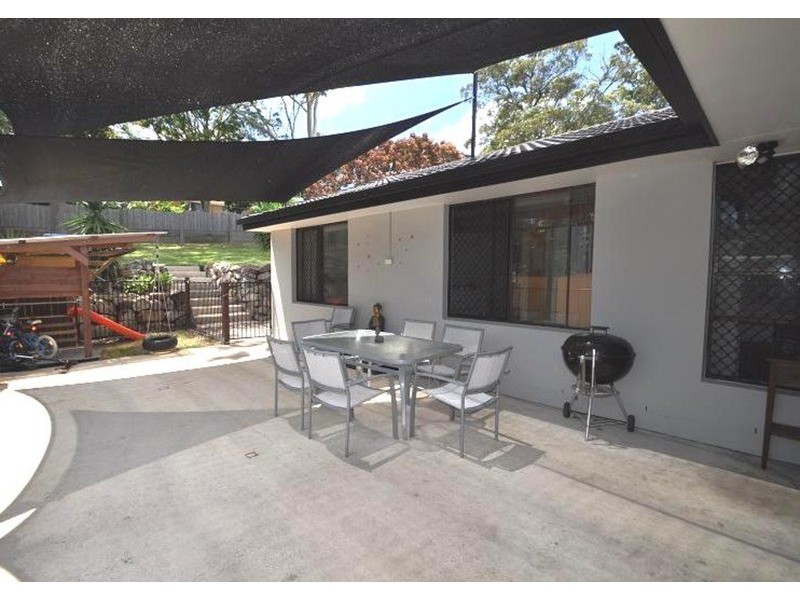 25 Forrest Avenue, Molendinar QLD 4214
