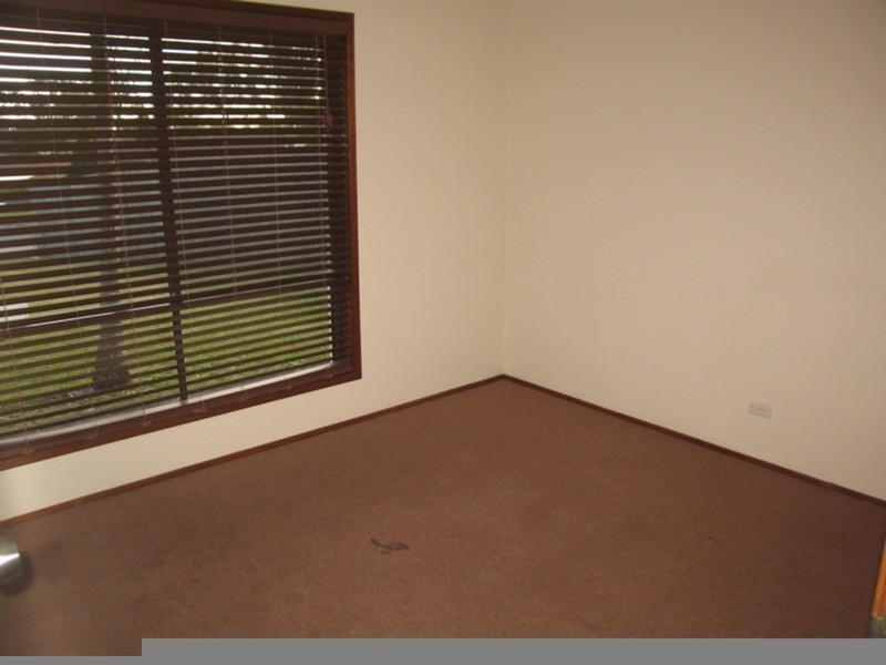 11 Trailwood Court, Eagleby QLD 4207