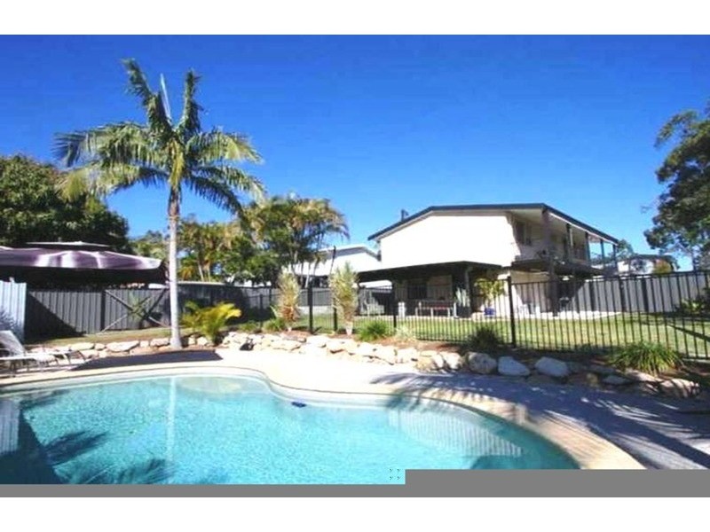 9 TASMAN AVENUE, Molendinar QLD 4214