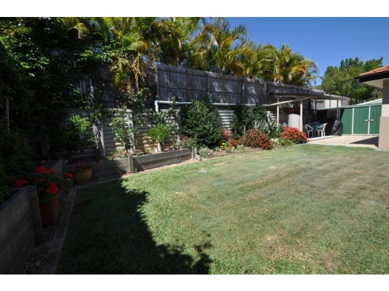 11 Redgum Place, Molendinar QLD 4214
