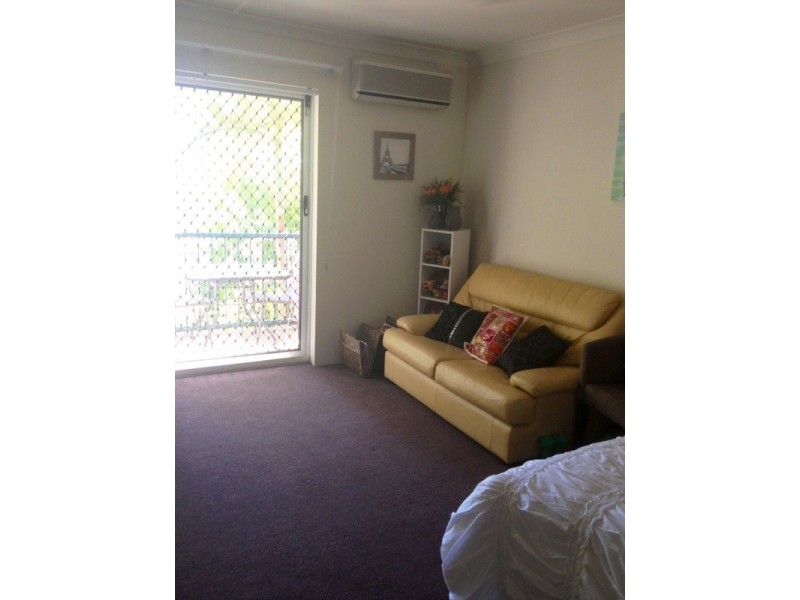 125 Frank Street, Labrador QLD 4215