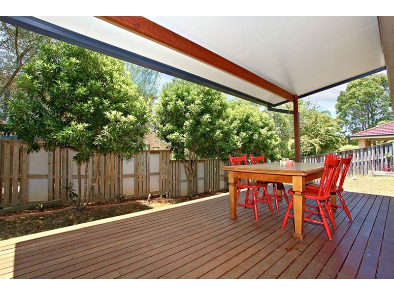 17 Gumleaf Drive, Molendinar QLD 4214
