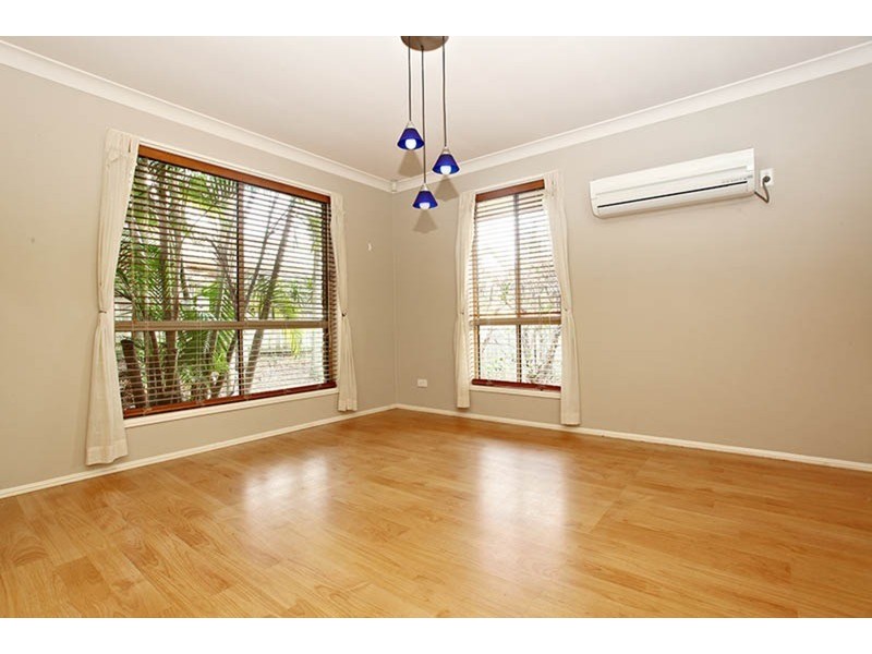 74 Henry Cotton Drive, Parkwood QLD 4214