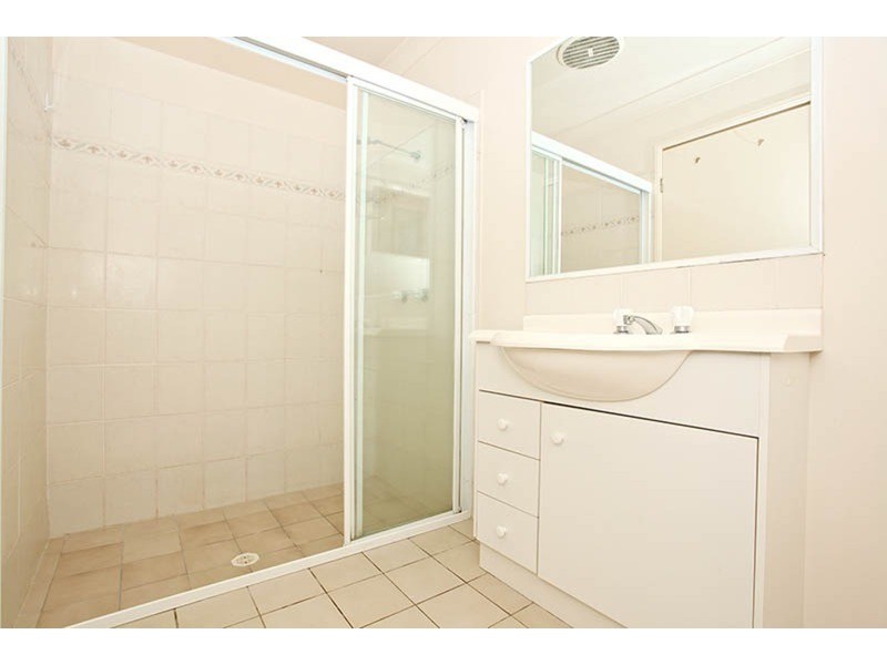 74 Henry Cotton Drive, Parkwood QLD 4214