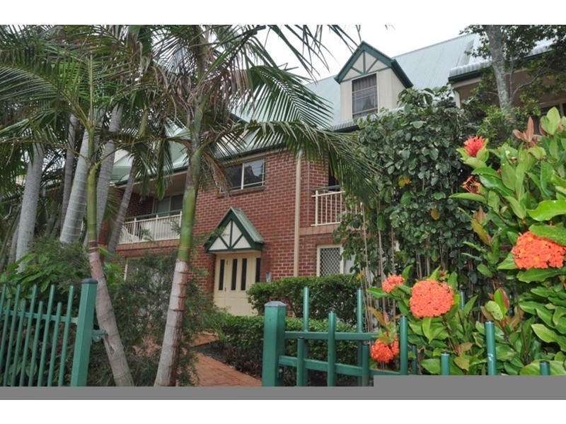 23/47 Pohlman Street, Southport QLD 4215