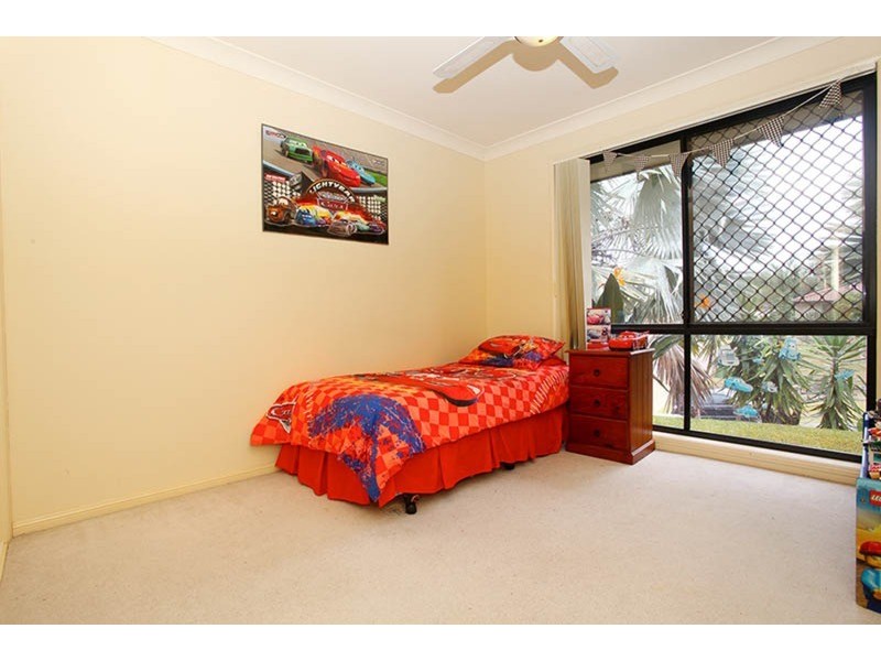 24 Lillywood Circuit, Molendinar QLD 4214