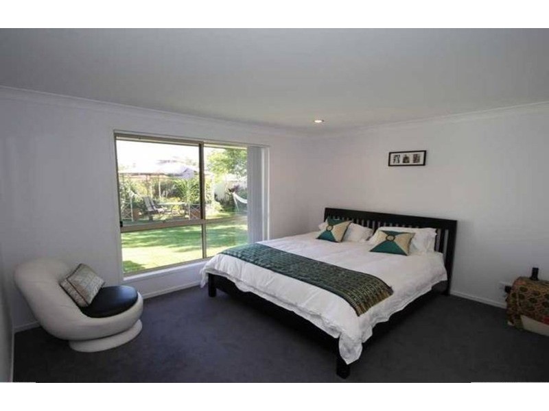 31 Dellwood Circuit, Molendinar QLD 4214