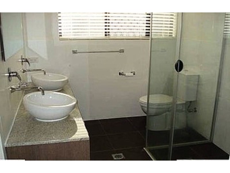 3 Redwood Place, Molendinar QLD 4214