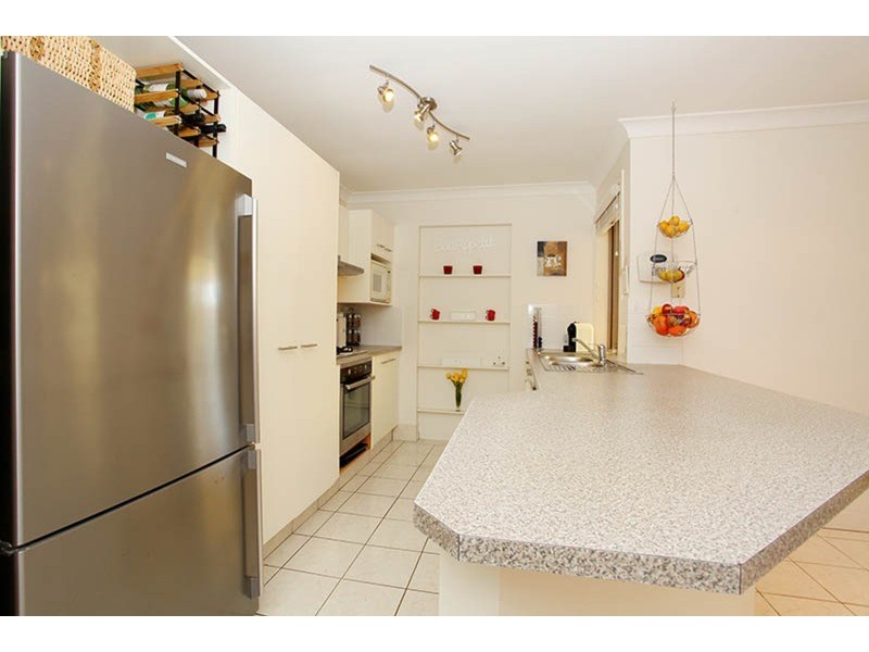 5 Eric sykes Close, Parkwood QLD 4214