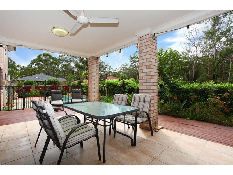 4 Banbrook Court, Molendinar QLD 4214