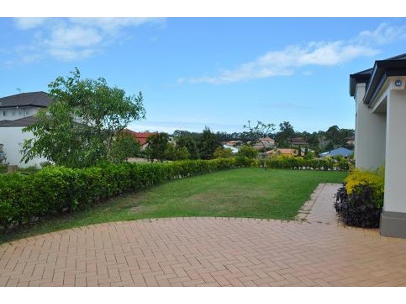 15 Redgum Place, Molendinar QLD 4214