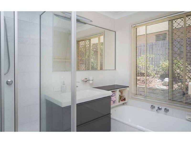 1 Watford Crescent, Molendinar QLD 4214