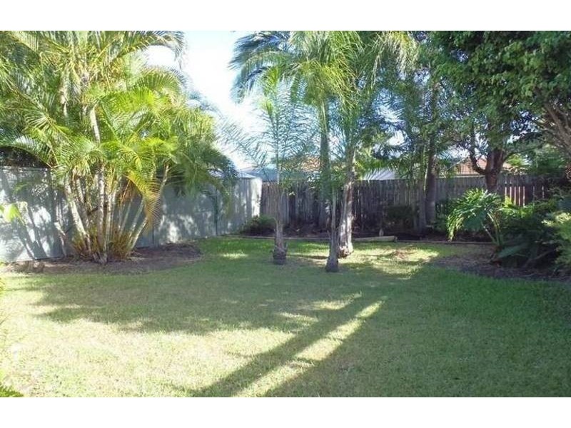 20 Stephenson Street, Labrador QLD 4215