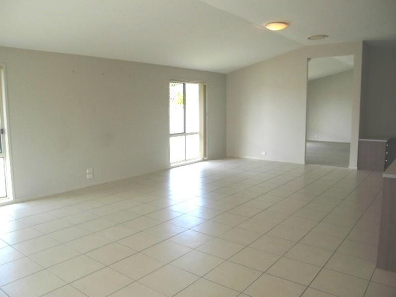 22 Viewridge Way, Molendinar QLD 4214