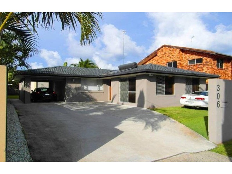 306 Ferry Road, Southport QLD 4215