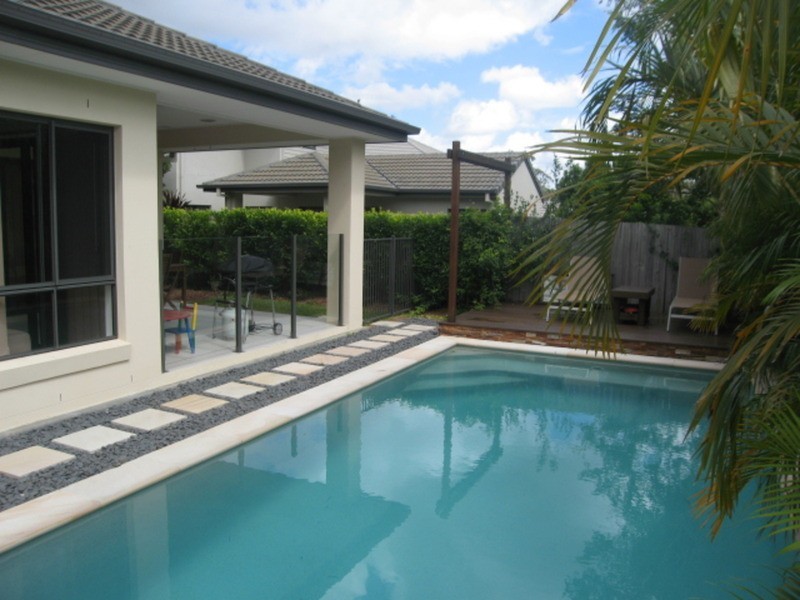 10 Mahogany Place, Molendinar QLD 4214