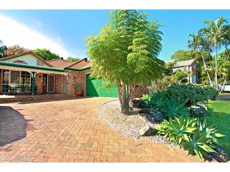 17 Castle Rock Street, Parkwood QLD 4214