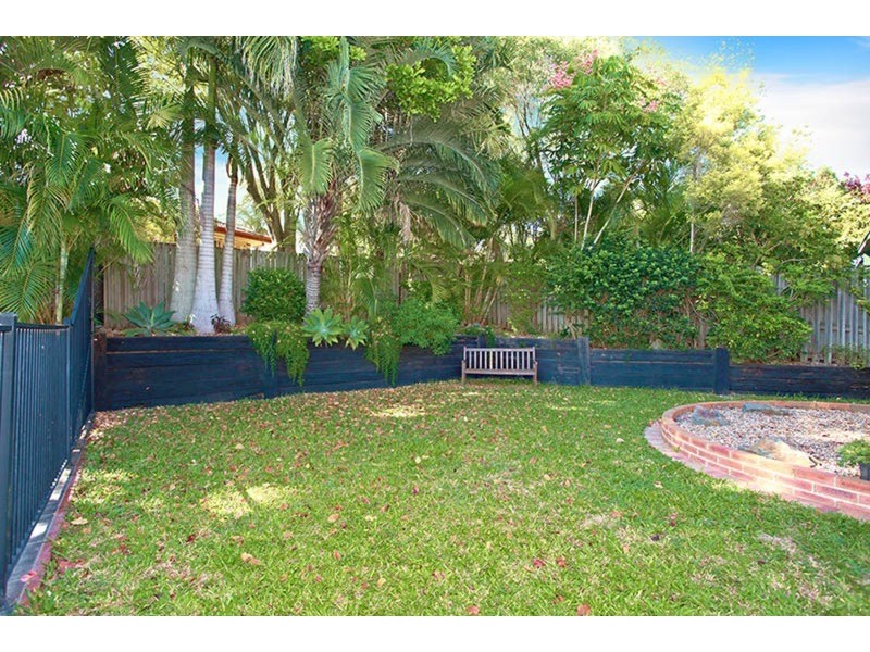 17 Castle Rock Street, Parkwood QLD 4214