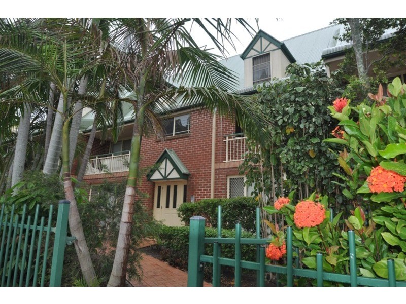 23/47 Pohlman Street, Southport QLD 4215