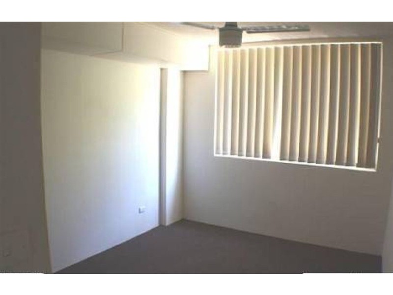 1/21 Heath Street, Southport QLD 4215