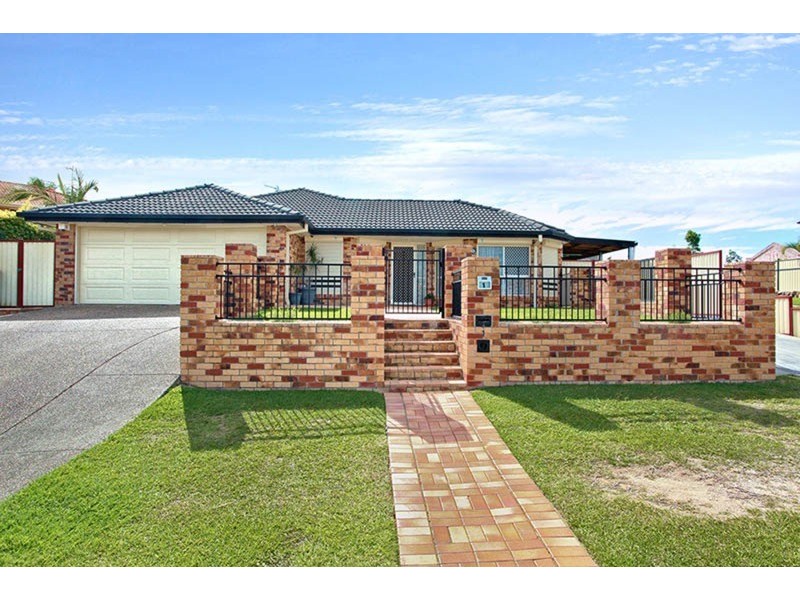 1 Wattlebrush Grove, Molendinar QLD 4214
