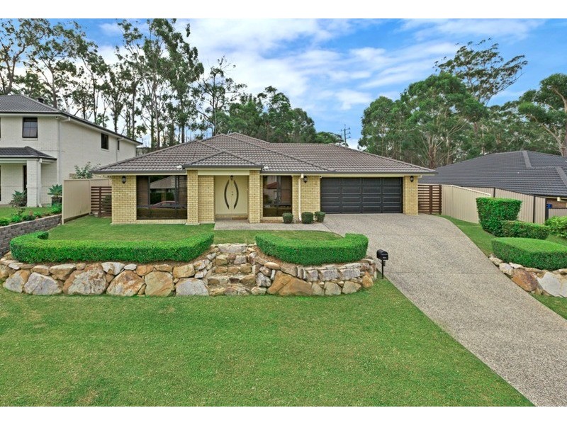 7 Banbrook Court, Molendinar QLD 4214