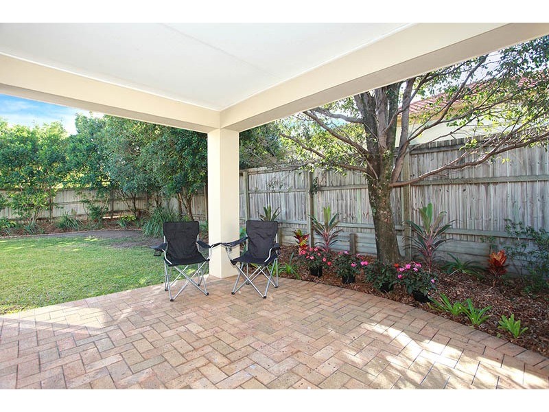 24 Dellwood Circuit, Molendinar QLD 4214