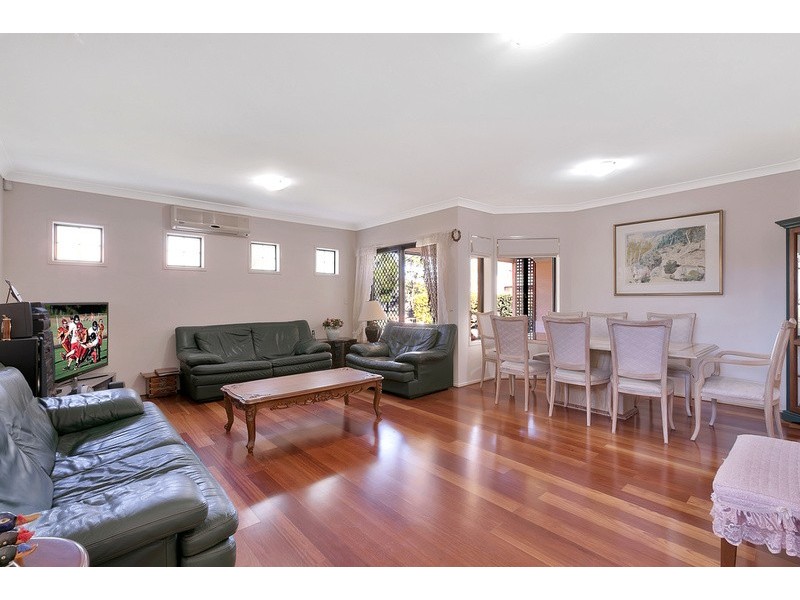 20 Brookland Court, Molendinar QLD 4214