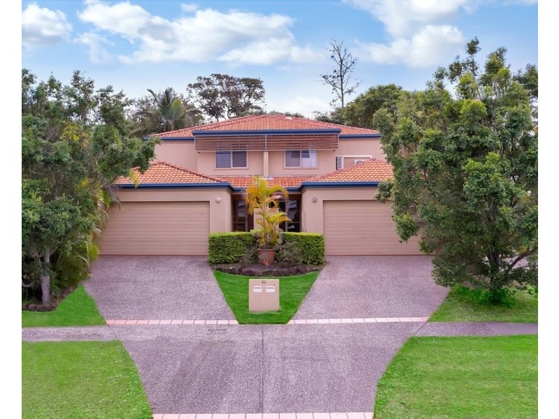 2/93 Eugaree Street, Southport QLD 4215