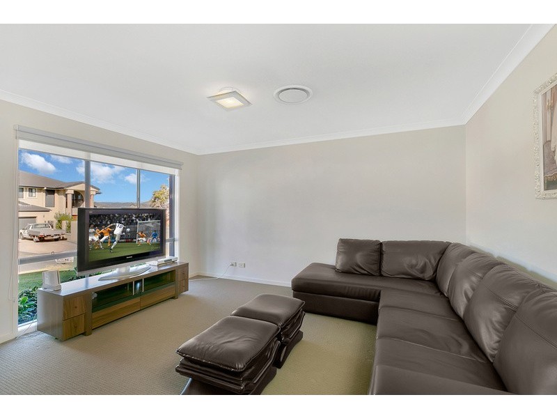 4 Viewridge Way, Molendinar QLD 4214