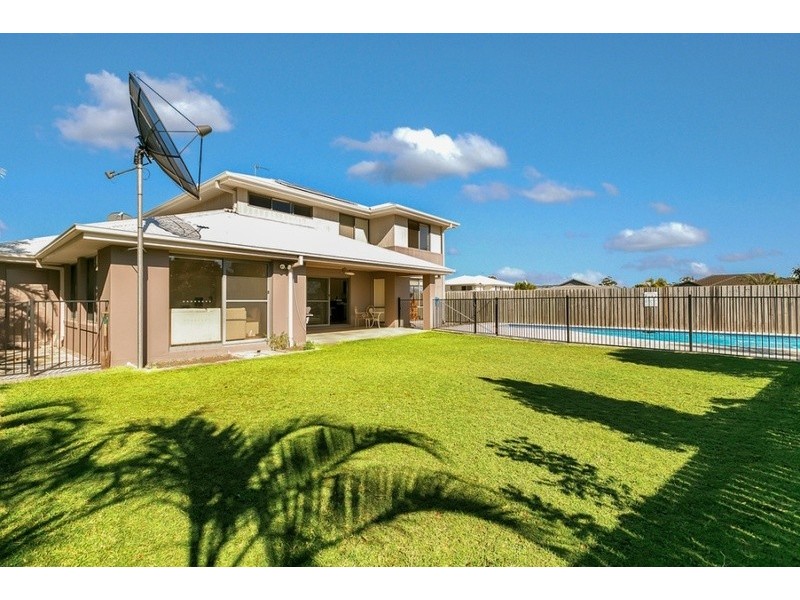 4 Viewridge Way, Molendinar QLD 4214