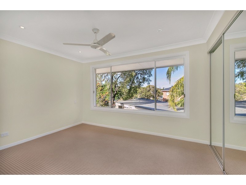 @ Koolewong Parade, Ashmore QLD 4214