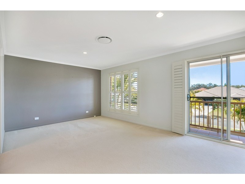 5 Leopard Tree Place, Molendinar QLD 4214