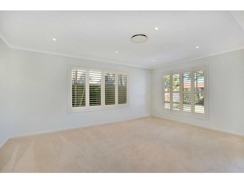 5 Leopard Tree Place, Molendinar QLD 4214