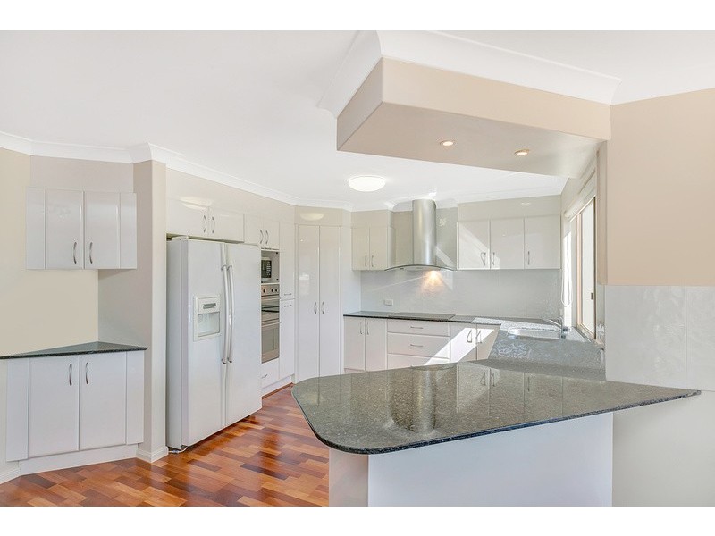 9 Sugargum Court, Molendinar QLD 4214