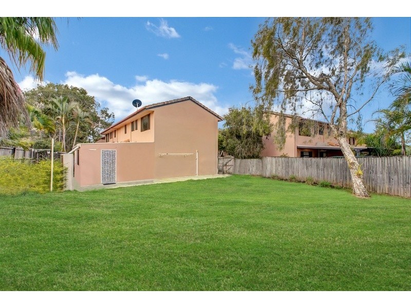 8/202 Central Street, Labrador QLD 4215