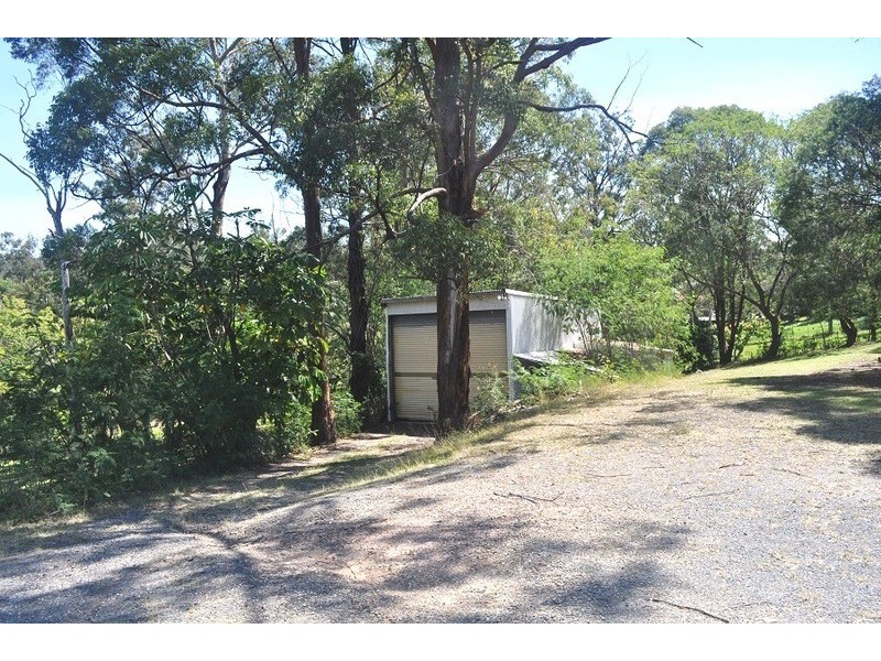 1 Woodlands Way, Parkwood QLD 4214