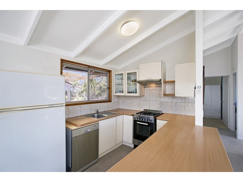 20 Mitchell Avenue, Molendinar QLD 4214