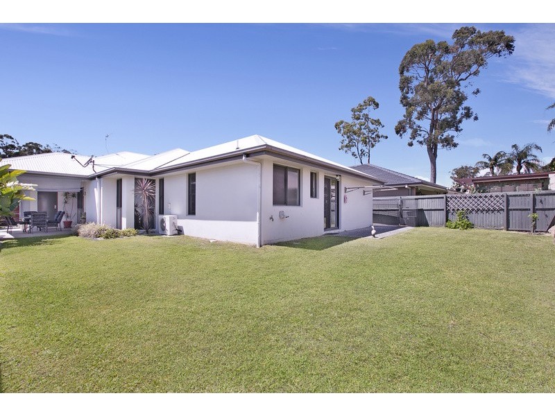 56 Coachwood Drive, Molendinar QLD 4214