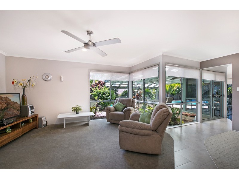 293 Central Street, Arundel QLD 4214