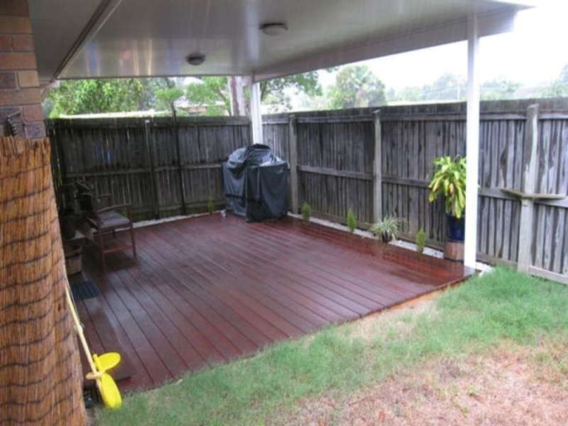 137 Olsen Avenue, Labrador QLD 4215