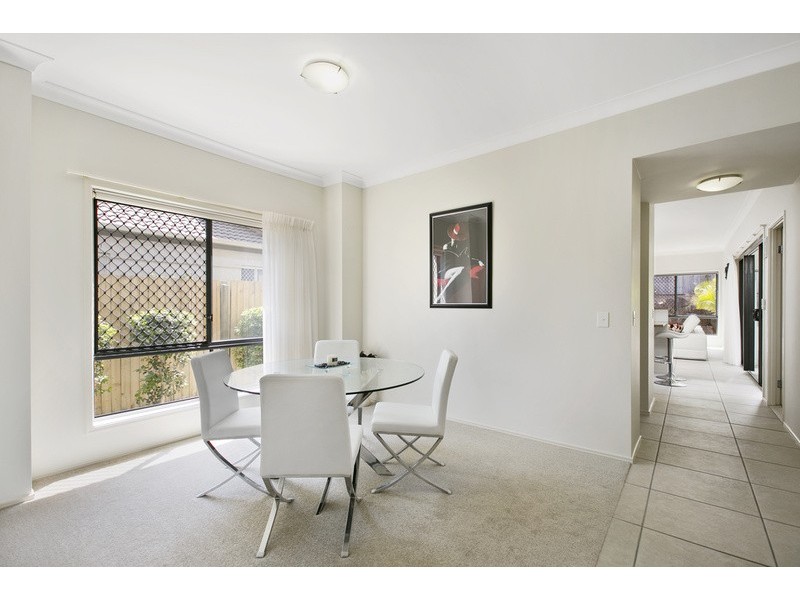 7 Rimu Place, Molendinar QLD 4214