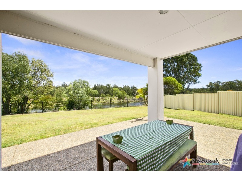 10 Tanzen Drive, Arundel QLD 4214