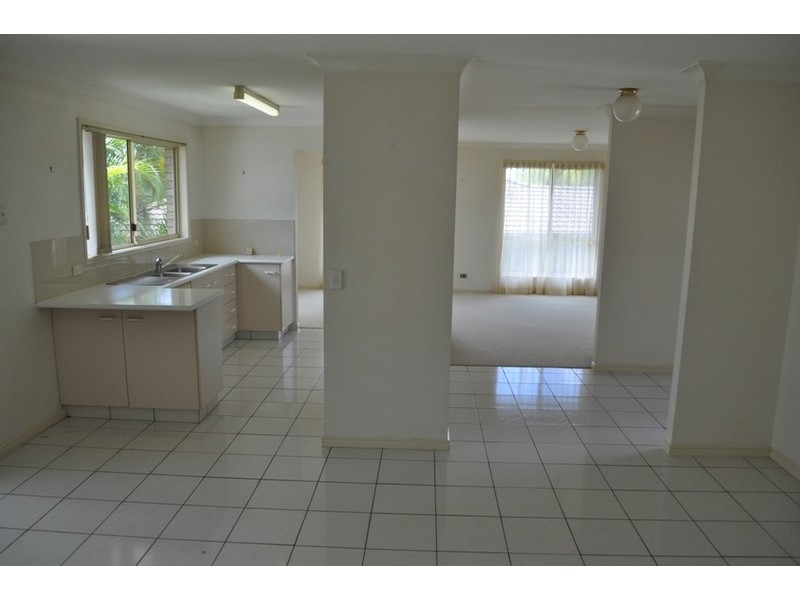 9 Zoeller Drive, Parkwood QLD 4214