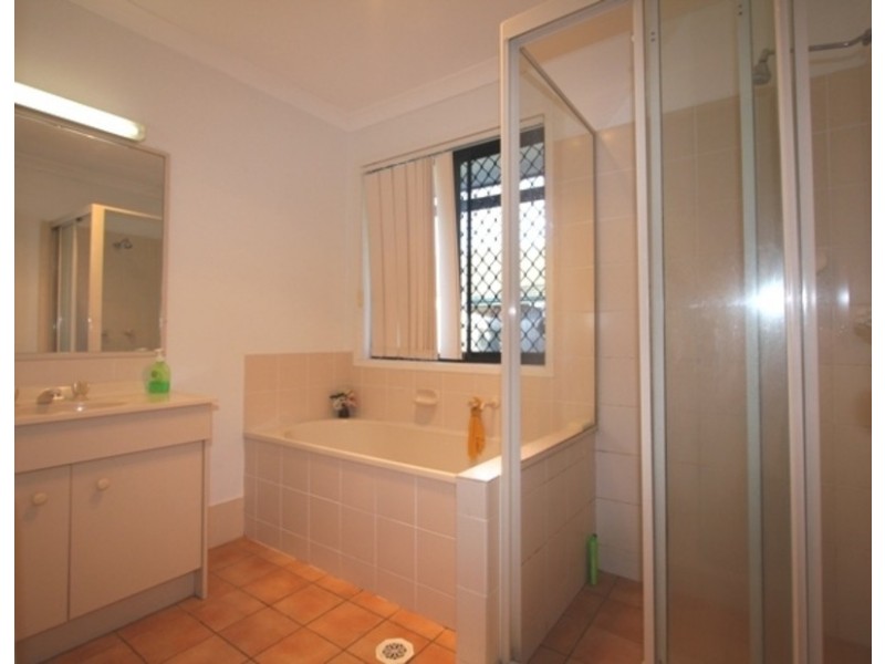 50 Sidney Nolan Drive, Coombabah QLD 4216