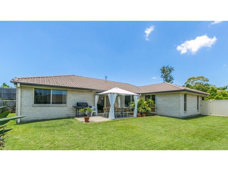 17 Silkwood Way, Molendinar QLD 4214