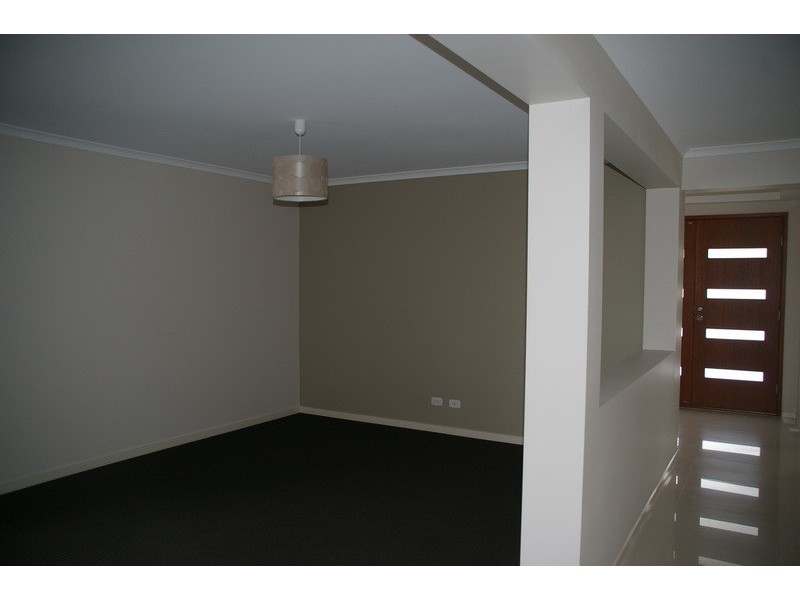 Molendinar QLD 4214