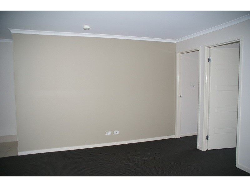 Molendinar QLD 4214