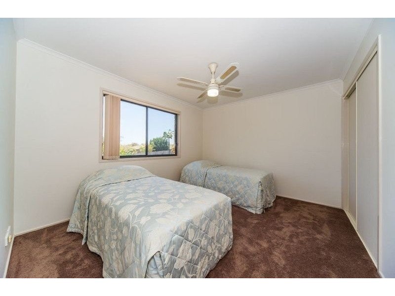 4 West Mountain Court, Parkwood QLD 4214